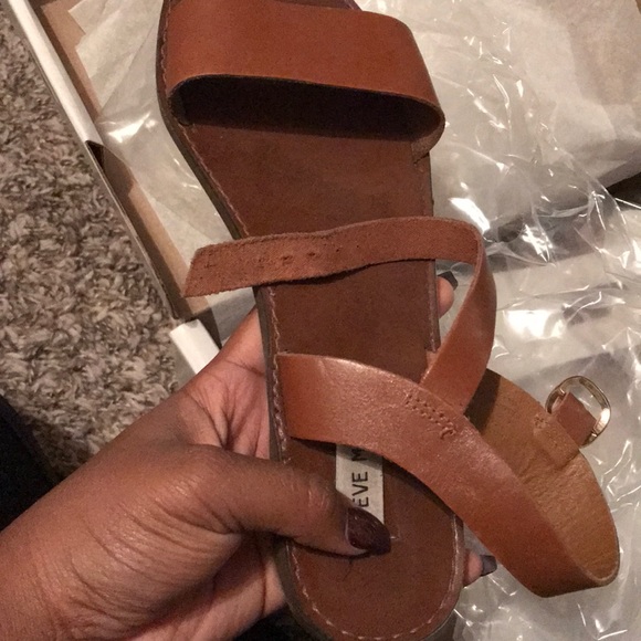 Steve Madden Tan Leather Sandals - Picture 5 of 6